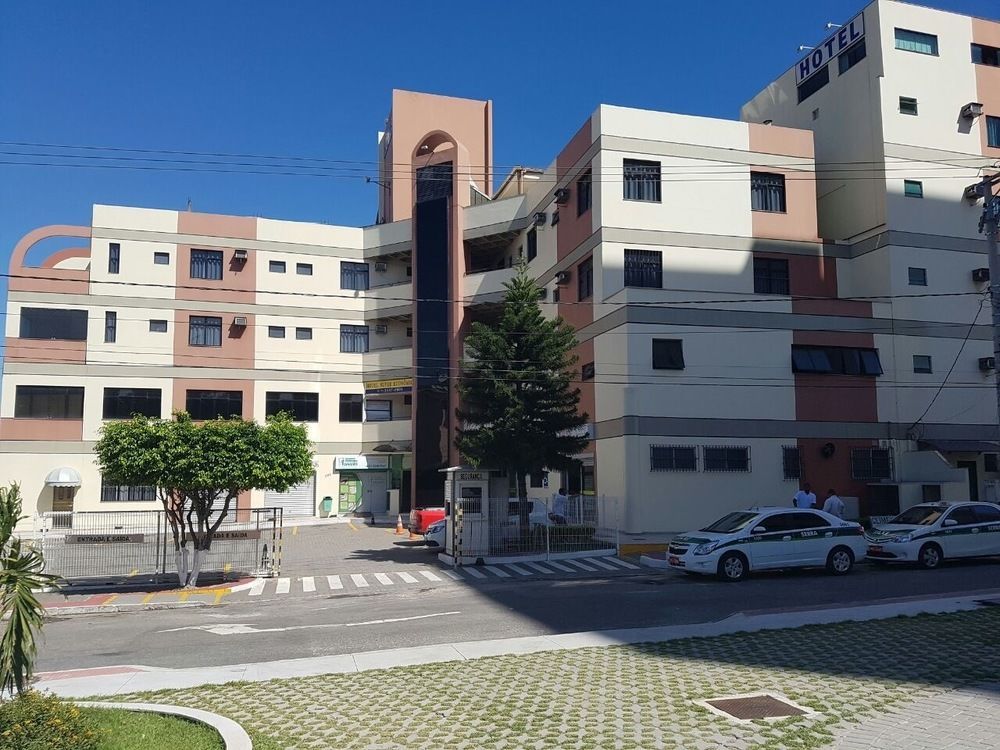 Hotel Super Economico Camburi  Exterior photo