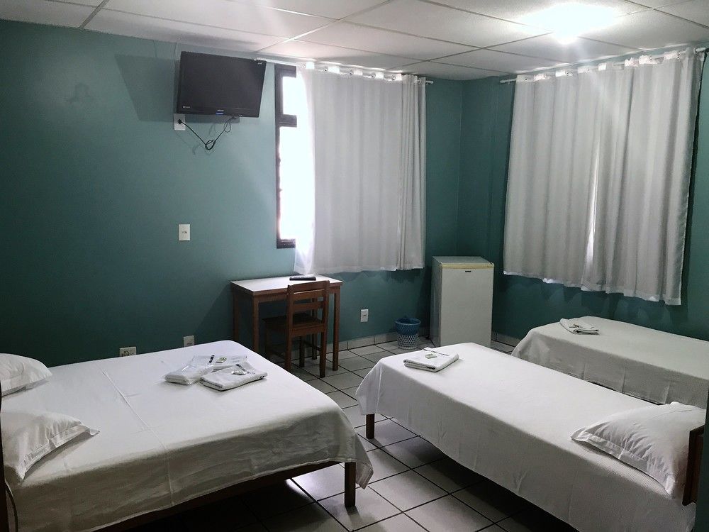 Hotel Super Economico Camburi  Exterior photo