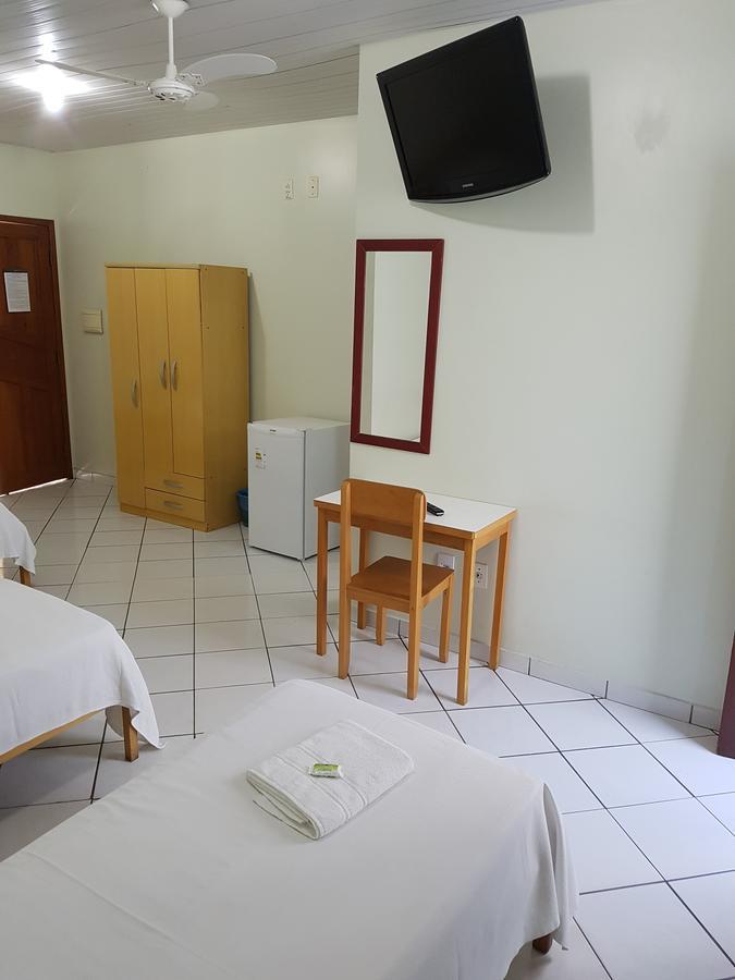 Hotel Super Economico Camburi  Exterior photo