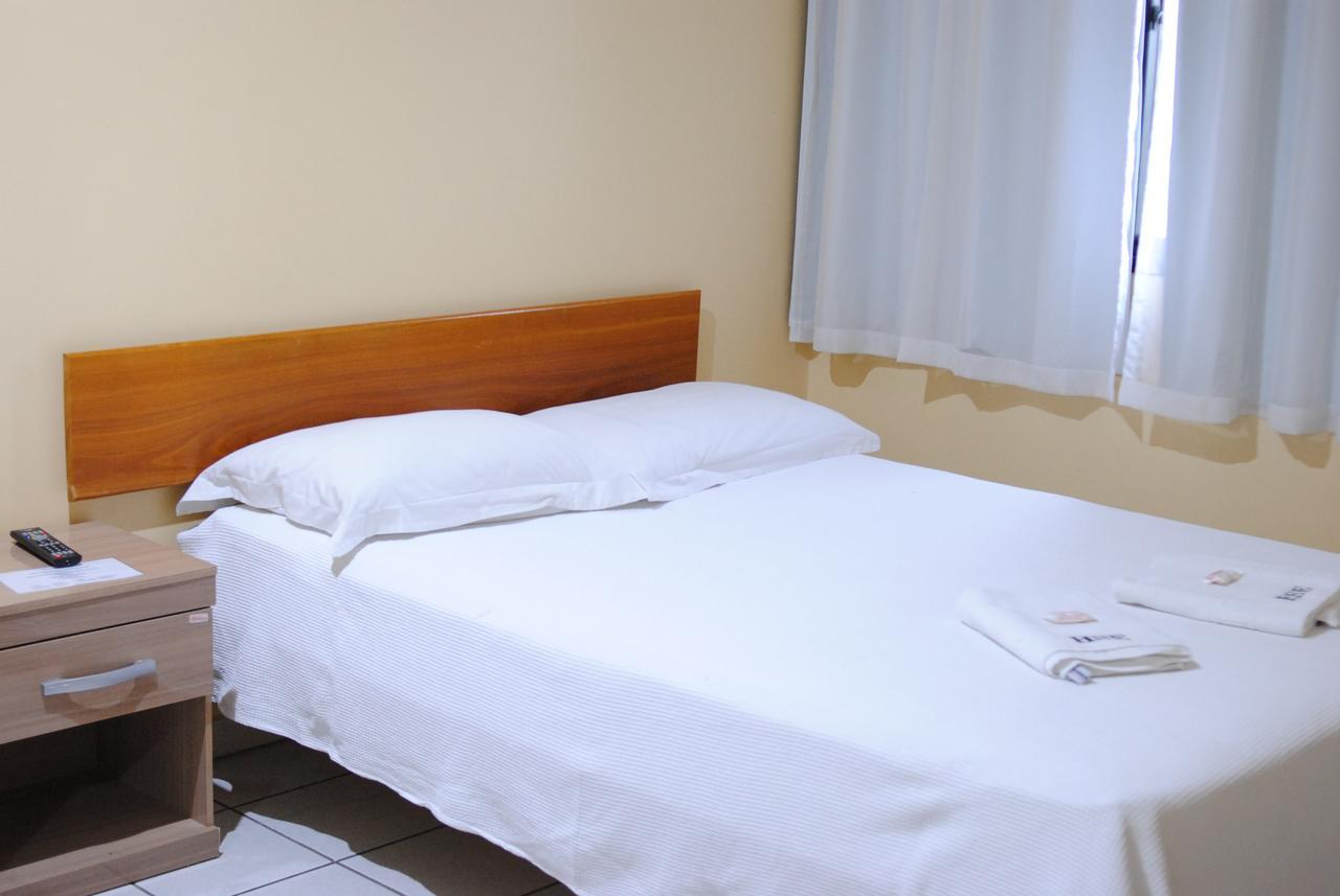 Hotel Super Economico Camburi  Exterior photo
